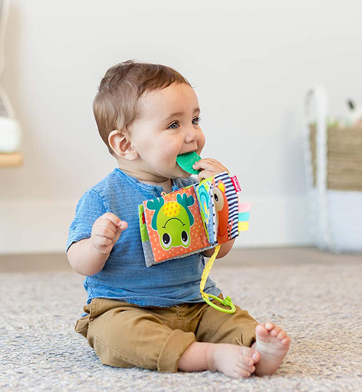 Infantino Link & Squeak Animal Crinkle Book