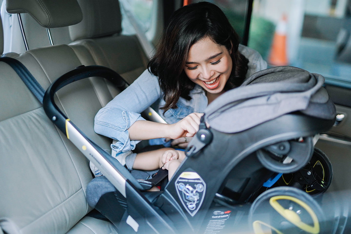 Doona Car Seat Stroller Grey Hound