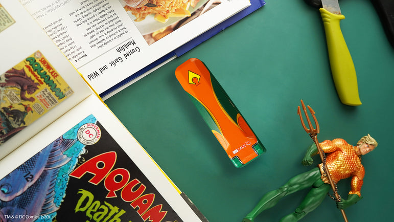 Justice League x UV Care Pocket Sterilizer: Aquaman (with option for FREE calligraphy)